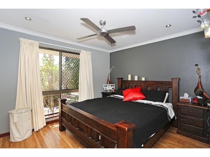 3 Arundel Drive, Halls Head WA 6210