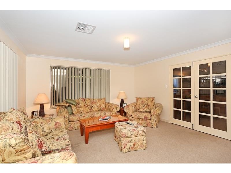 7 Fireglow Vista, Erskine WA 6210