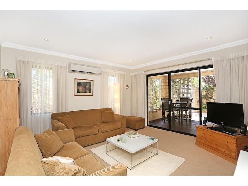 22 Creery Street, Dudley Park WA 6210