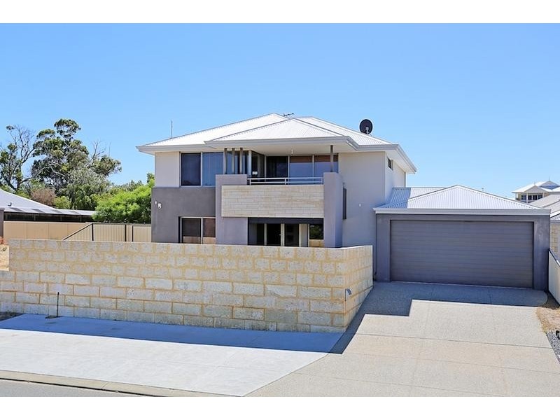 38 Albany Drive, Dawesville WA 6211