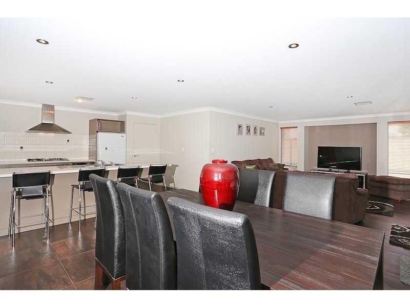 38 Albany Drive, Dawesville WA 6211