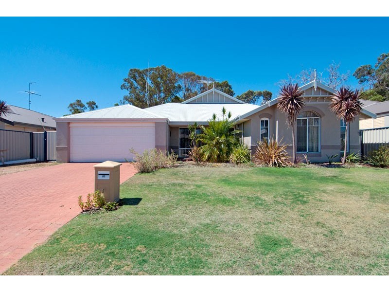 83 Meadow Springs Drive, Meadow Springs WA 6210