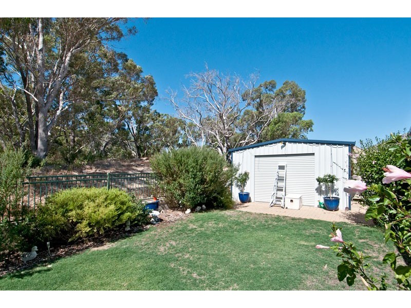 83 Meadow Springs Drive, Meadow Springs WA 6210