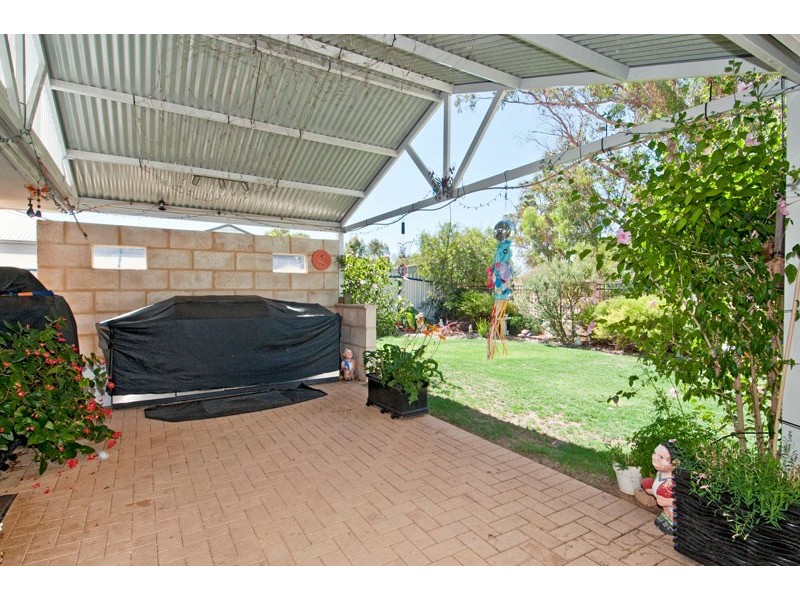 83 Meadow Springs Drive, Meadow Springs WA 6210