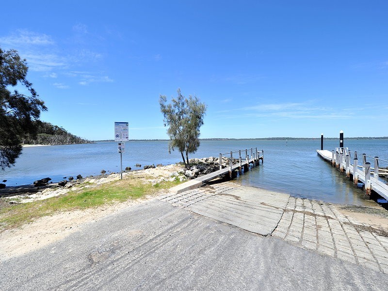 4 Yalgorup Drive, Bouvard WA 6211