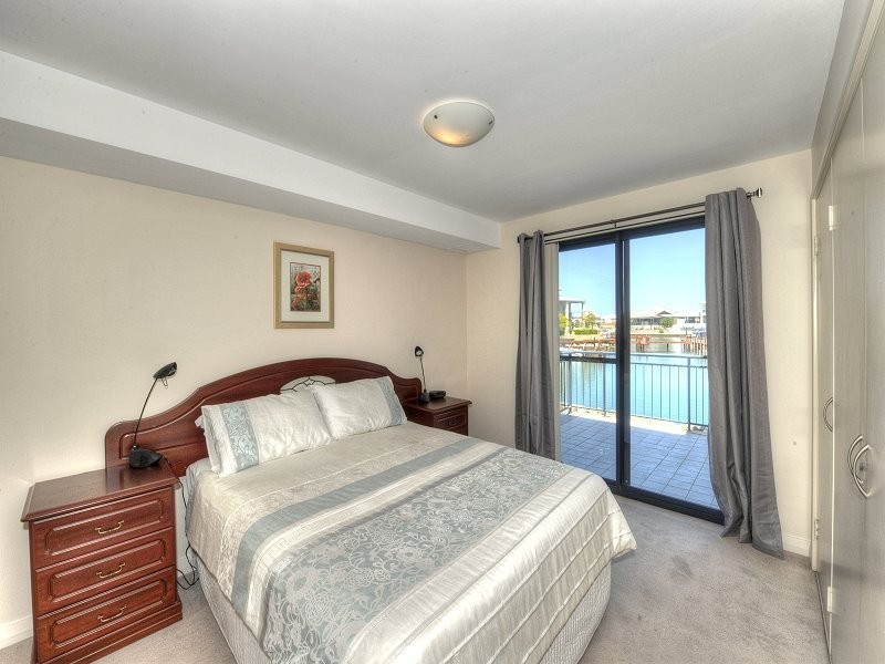 41/206 Mary Street, Halls Head WA 6210