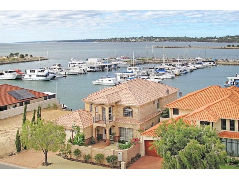 30 Avocet Islands Quays, Wannanup WA 6210
