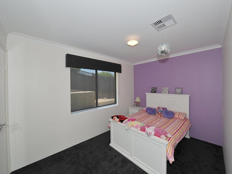 19 Chieftain Pass, Madora Bay WA 6210