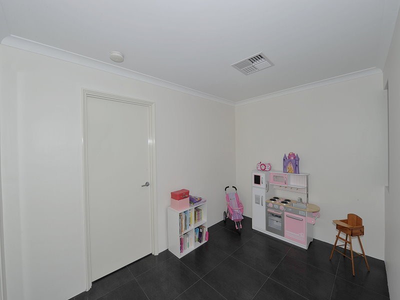 19 Chieftain Pass, Madora Bay WA 6210