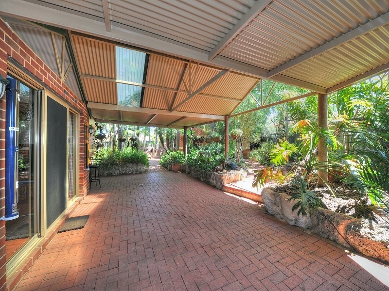 3 Wagtail Court, Greenfields WA 6210
