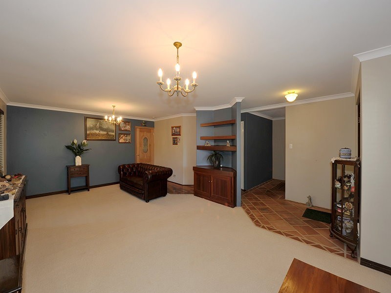 3 Wagtail Court, Greenfields WA 6210