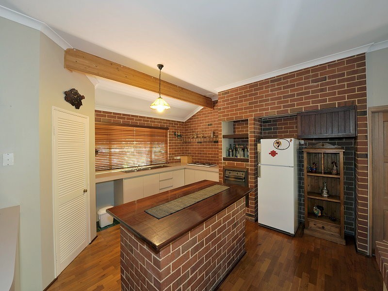 3 Wagtail Court, Greenfields WA 6210