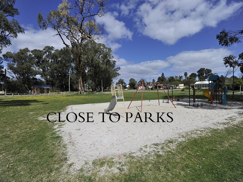 3 Wagtail Court, Greenfields WA 6210