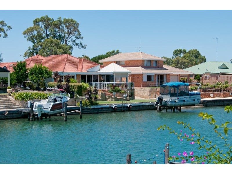 115 Leslie Street, Dudley Park WA 6210