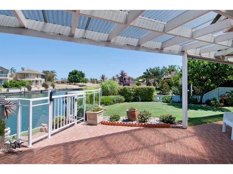 115 Leslie Street, Dudley Park WA 6210