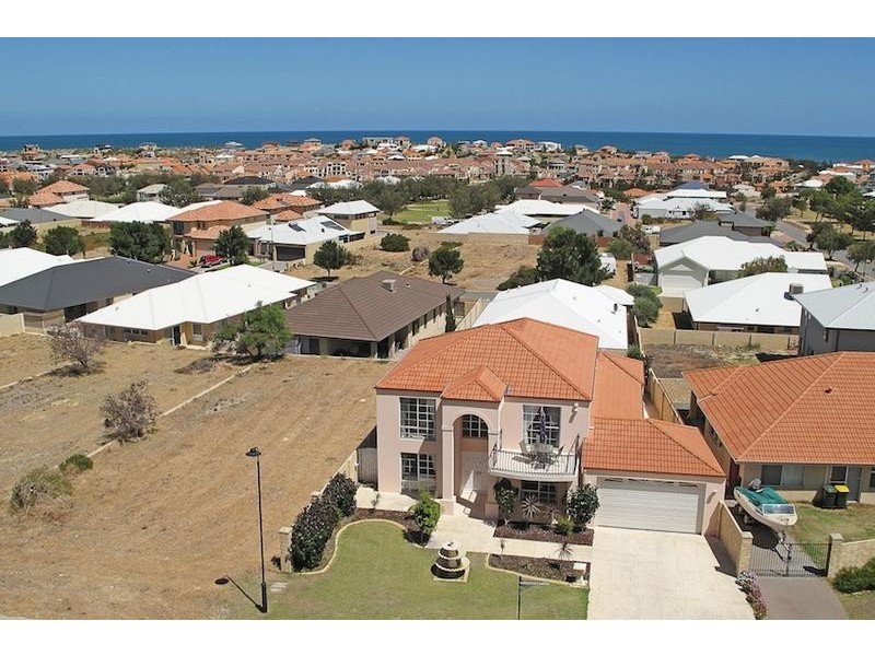 47 Buckingham Drive, Wannanup WA 6210