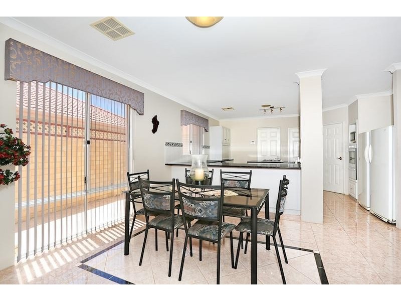 47 Buckingham Drive, Wannanup WA 6210