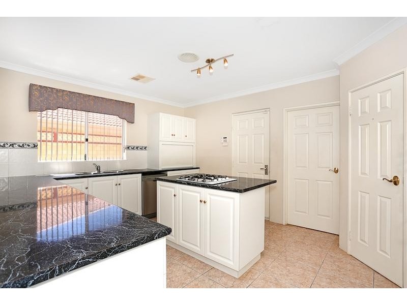 47 Buckingham Drive, Wannanup WA 6210