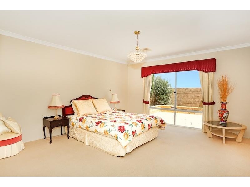 47 Buckingham Drive, Wannanup WA 6210