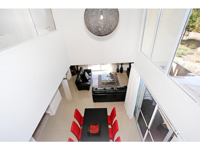 84 Whimbrel Crescent, Coodanup WA 6210