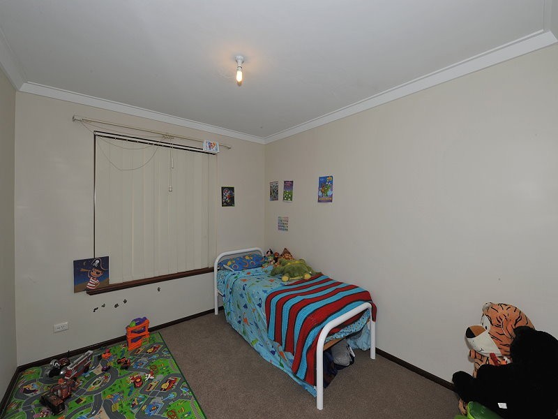 2/139 Mclarty Road, Halls Head WA 6210