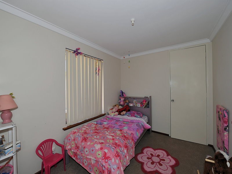 2/139 Mclarty Road, Halls Head WA 6210
