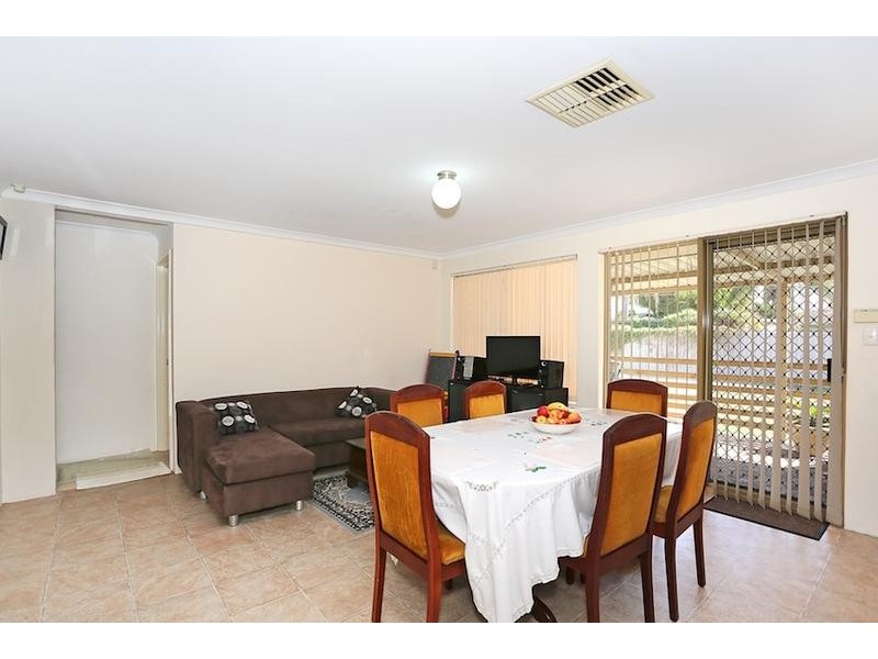 13 Windermere Way, Greenfields WA 6210