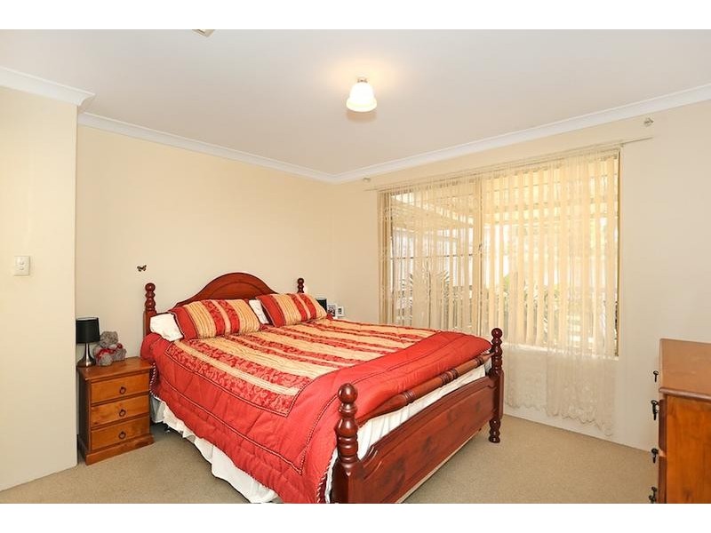13 Windermere Way, Greenfields WA 6210