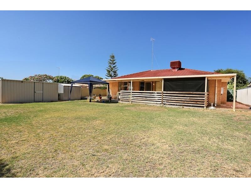 13 Windermere Way, Greenfields WA 6210