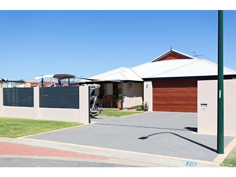 10 Bertha Loop, Dudley Park WA 6210