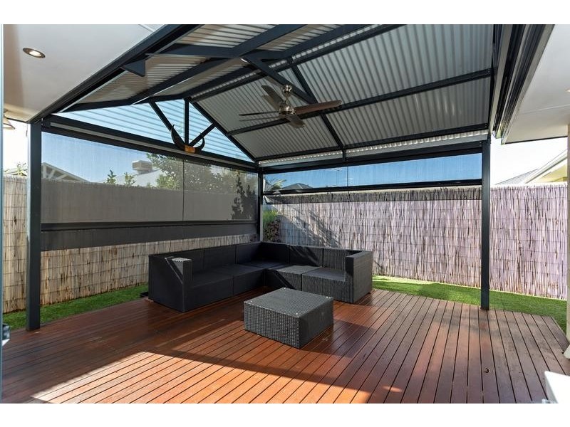 10 Bertha Loop, Dudley Park WA 6210