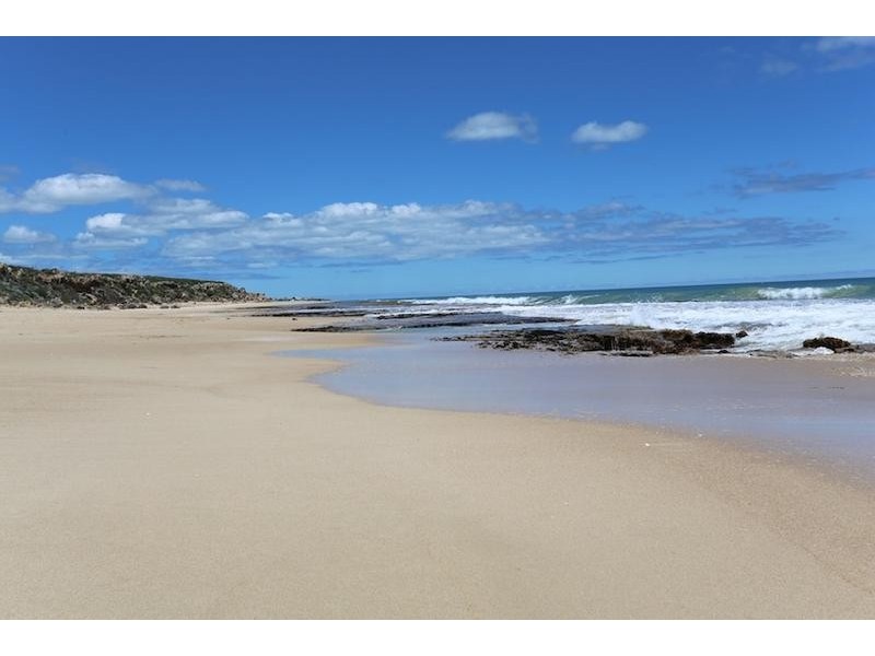 52 Seascapes Boulevard, Halls Head WA 6210