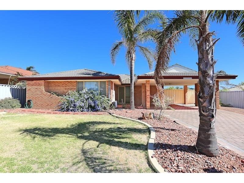 25 Floribunda Avenue, Halls Head WA 6210