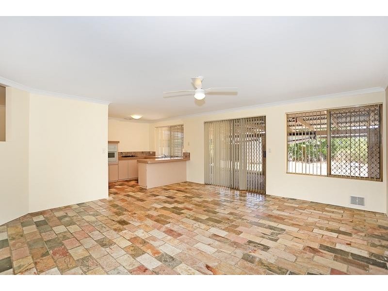 95 Amazon Drive, Greenfields WA 6210