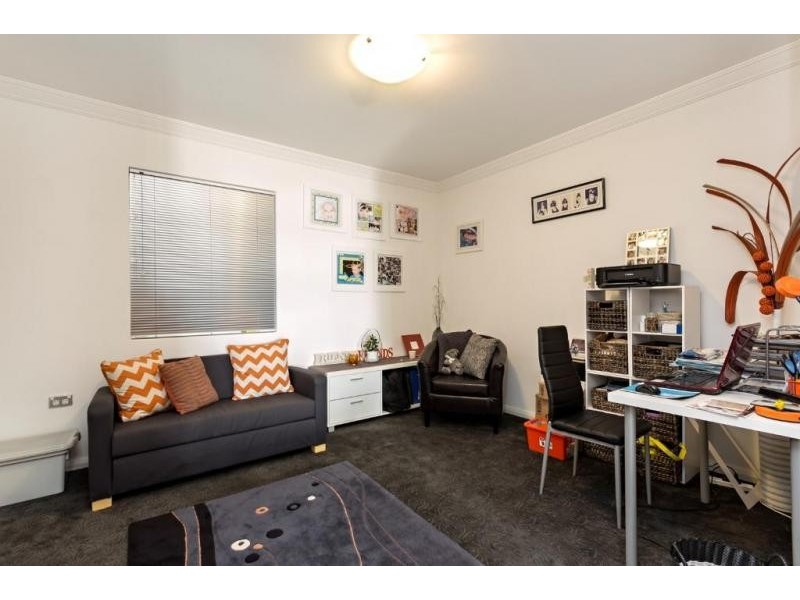 13/1 Breakwater Parade, Mandurah WA 6210