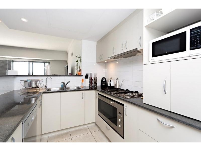 13/1 Breakwater Parade, Mandurah WA 6210