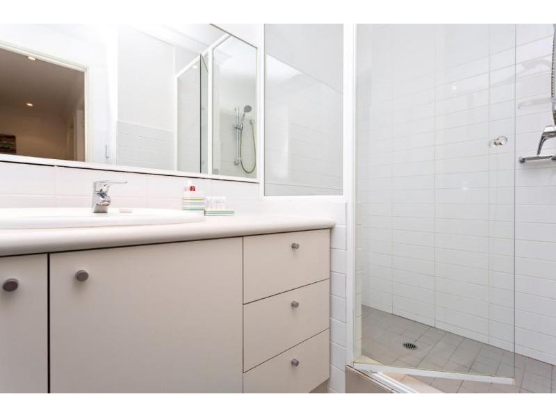 13/1 Breakwater Parade, Mandurah WA 6210