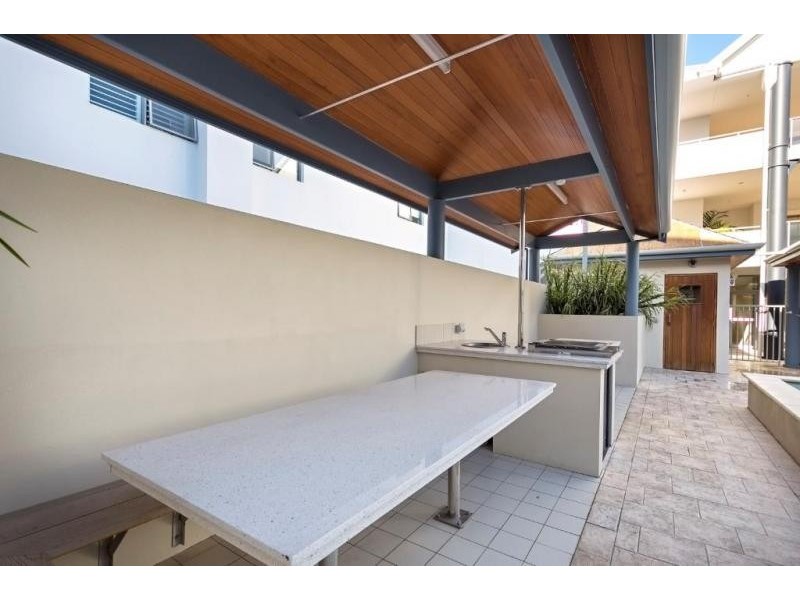 13/1 Breakwater Parade, Mandurah WA 6210