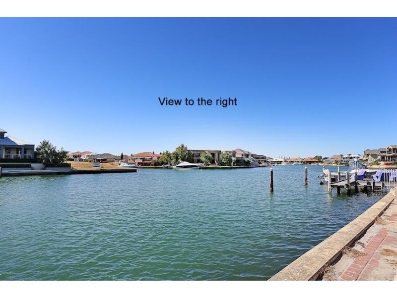 12 Eunamara Retreat, Halls Head WA 6210