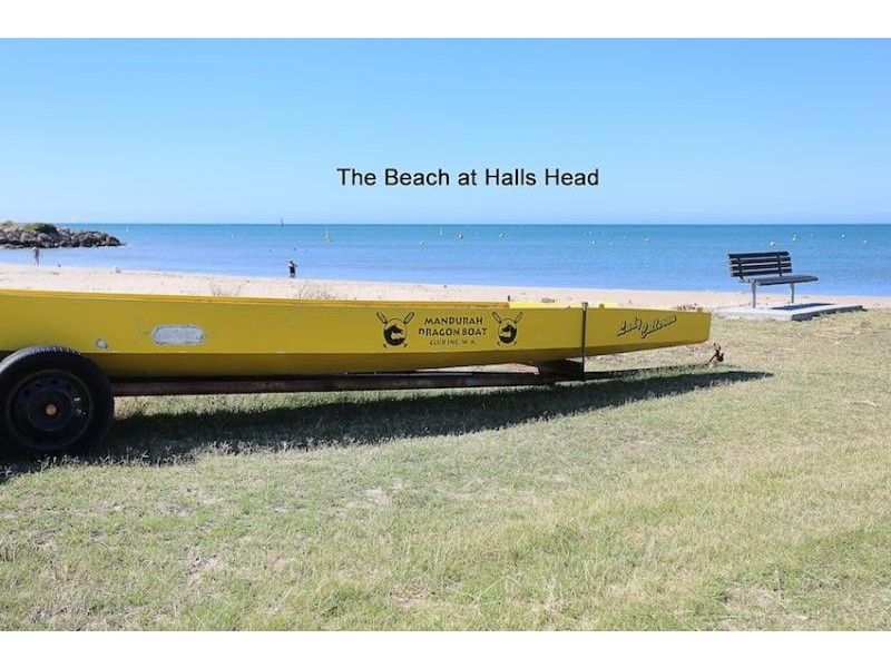 12 Eunamara Retreat, Halls Head WA 6210