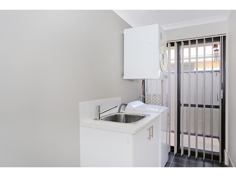 18 Bamburgh Turn, Meadow Springs WA 6210