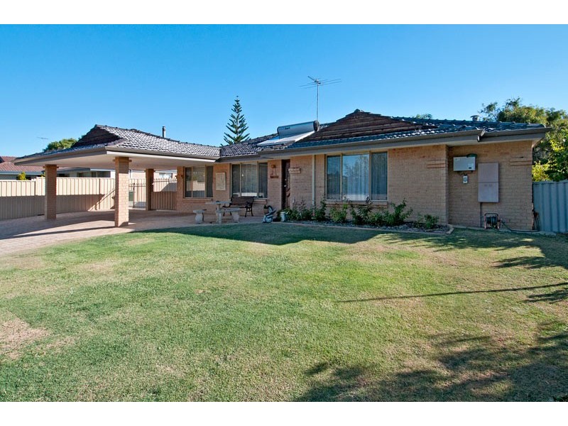 8 Clipper Way, Halls Head WA 6210