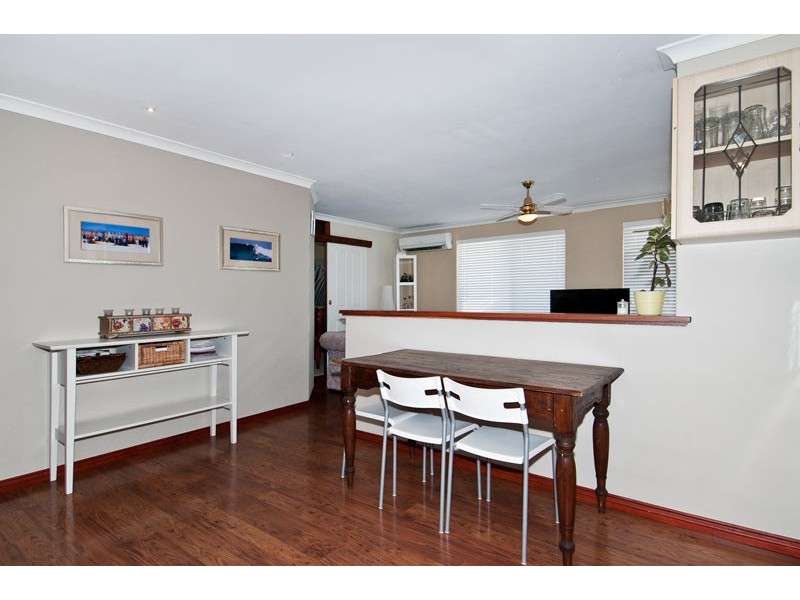 8 Clipper Way, Halls Head WA 6210