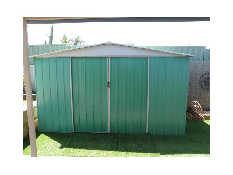 81 Templetonia Promenade, Halls Head WA 6210