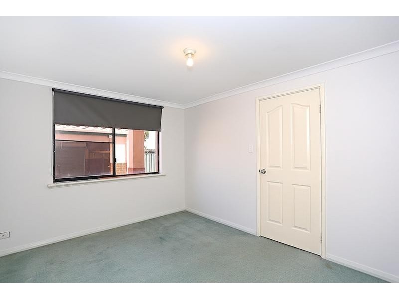 58 Waterside Drive, Dudley Park WA 6210