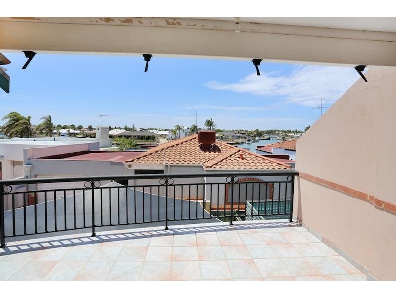 58 Waterside Drive, Dudley Park WA 6210