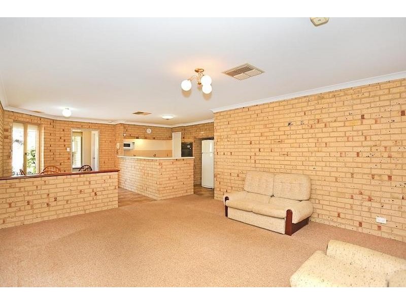 8 Haven Court, Silver Sands WA 6210