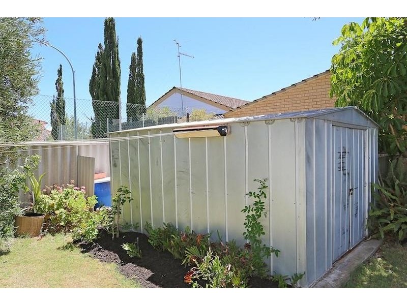 8 Haven Court, Silver Sands WA 6210