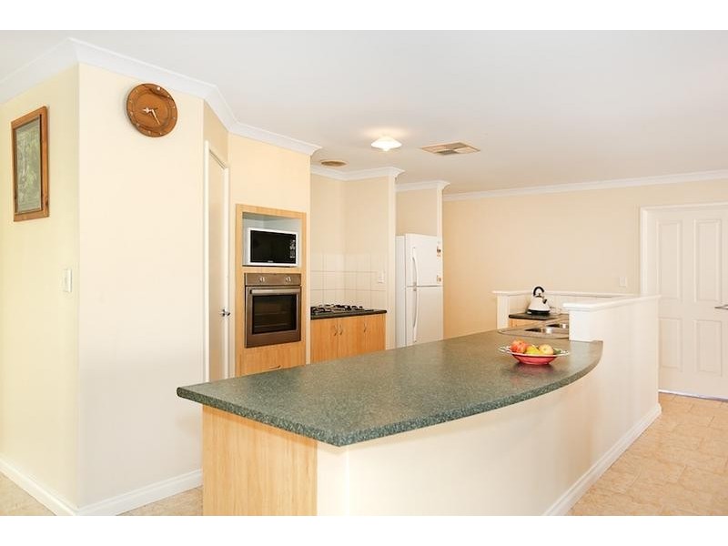 50 Carissa Turn, Halls Head WA 6210