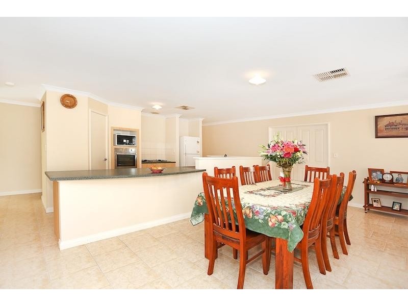 50 Carissa Turn, Halls Head WA 6210